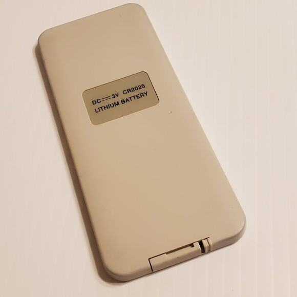 LiquidVideo RC-1700 Remote Control for DVD Player - Picture 2 of 10